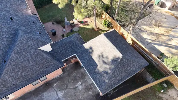 Repaired valley into the garage wing on a Houston, TX roof