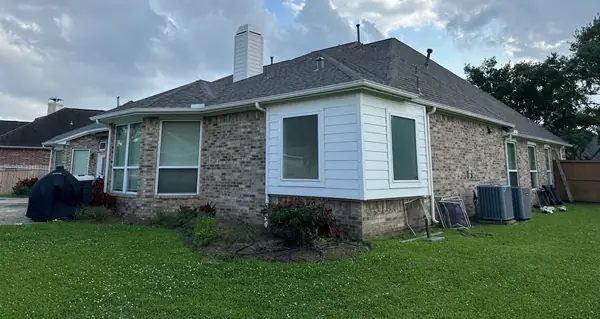 Side elevation of a June 2025 roof replacement in Pearland, TX