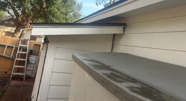 Hip ridge of a March 2025 roof replacement in Clear Lake