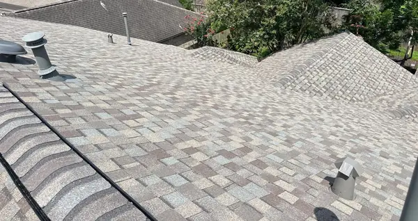 Hip intersection with new ridge caps