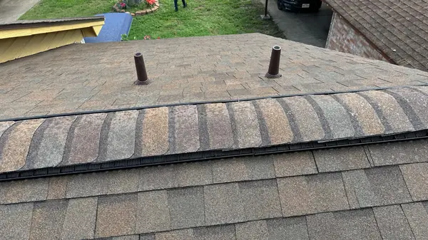 Front gable with Heather Blend shingles in Houston, TX