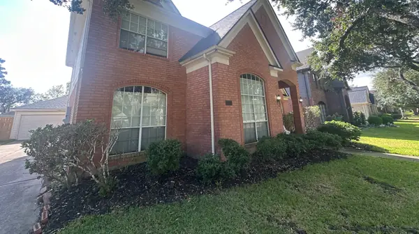 Front gable and new shingles on a December 2024 roof replacement in Houston
