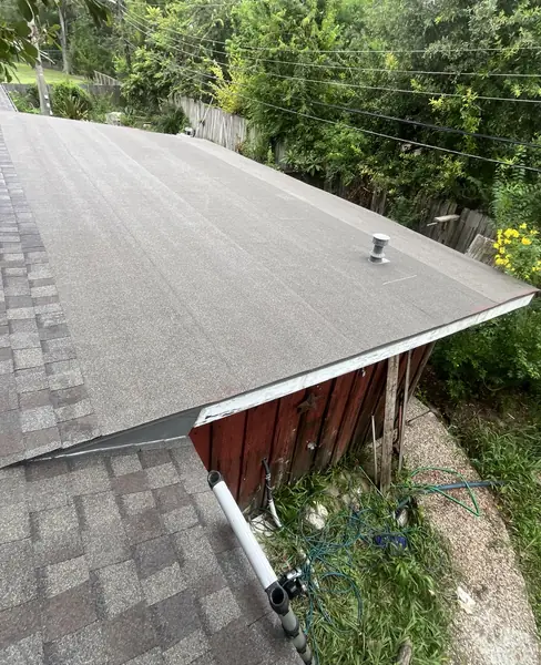 Rear slope of a replaced roof in Spring Branch, Houston