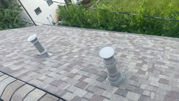 New shingles on a River Oaks area roof in Houston, TX