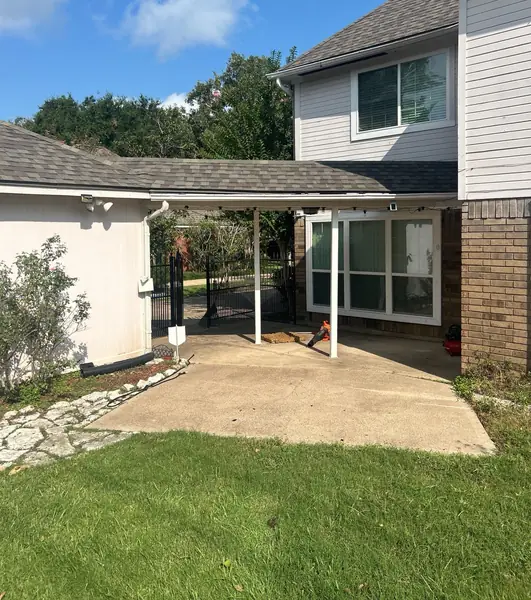 Hip ridge of a February 2025 roof replacement in Sugar Land