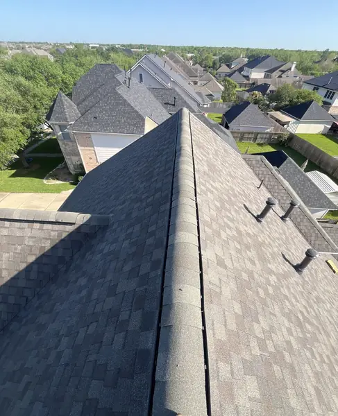 Side slope of a replaced roof in Pearland, TX